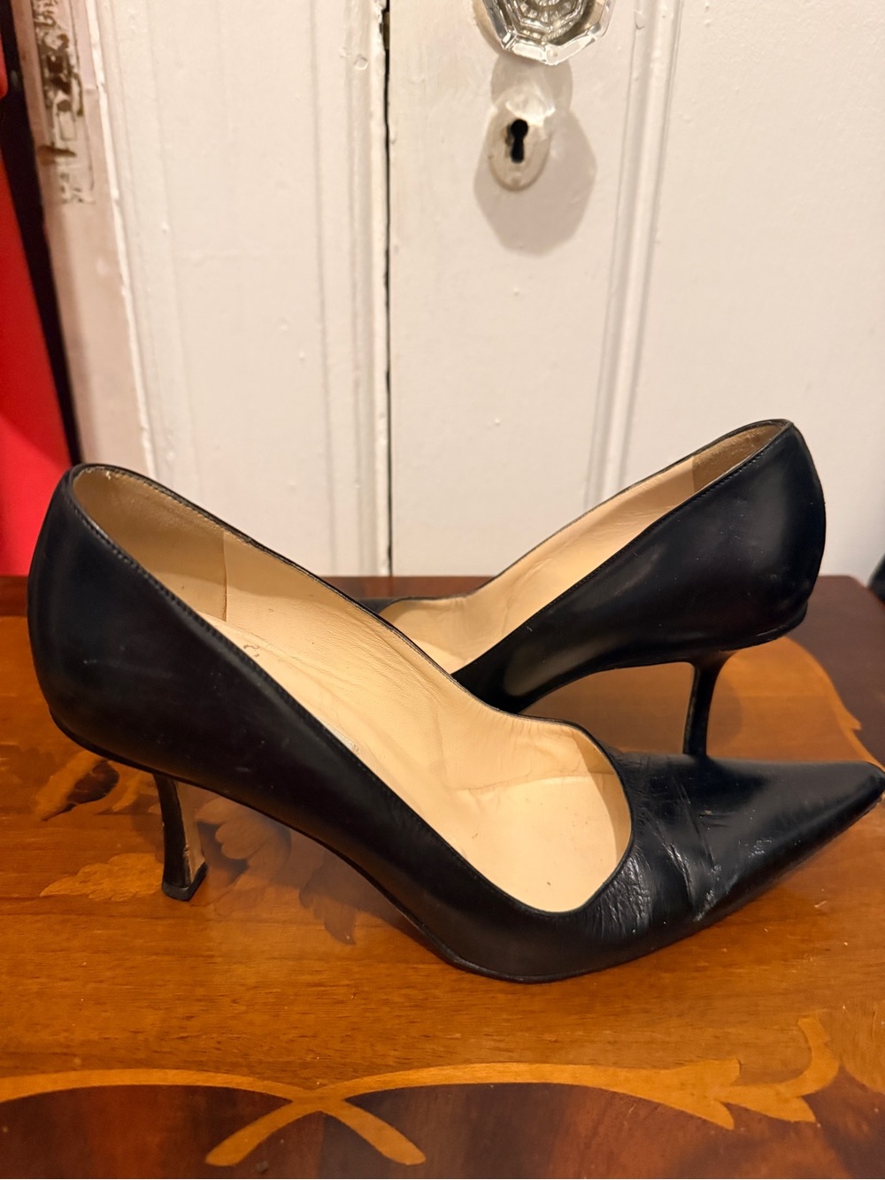 Jimmy Choo Black Leather Pointed Toe Pumps 38.5